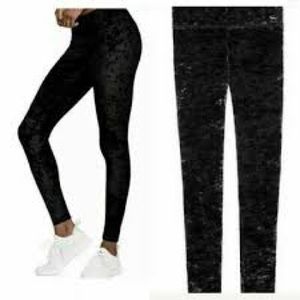 Victoria’s Secret pink velvet flat leggings